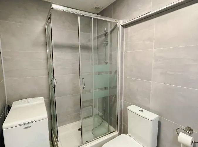 Panorama 3 Bedroom Apartment *